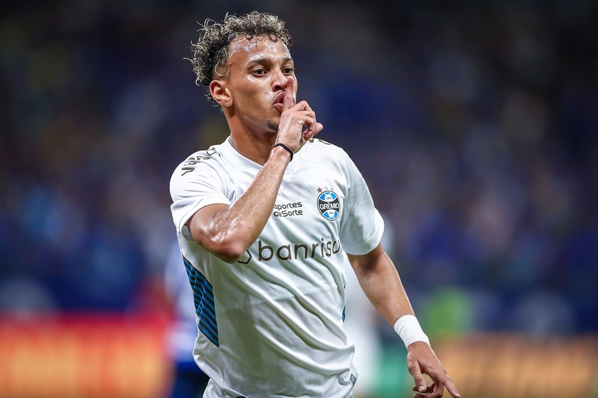 PODE SER DEFINIDO HOJE! Afirma jornalista sobre futuro de Bitello