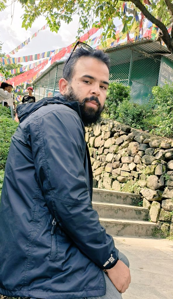 फर्किएर आफ्नो जिन्दगी हेर्दा त सधैको लागि स्विच अफ गर्दिम जस्तो लाग्छ हो!!!