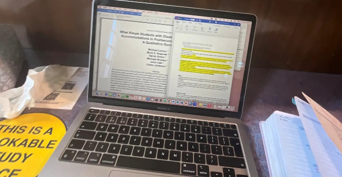 This summer <a href="/LivUniPsyc/">LivUni Psychology</a> hosted undergraduate students on research internships which ranged from exploring the origins of comfort eating to understanding how students in higher education access and experience disability services. 

Find out more: ➡️bit.ly/3Ezudzz