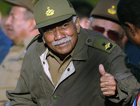 ¡No digamos que Almeida ha muerto! ¡Vive hoy más que nunca!