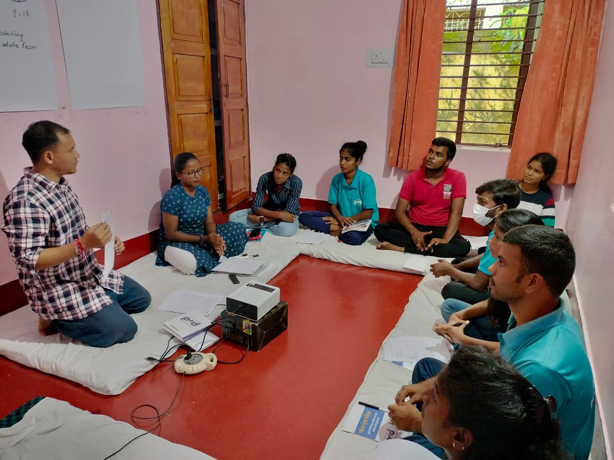 ProSportDev's tweet image. #FromBBSR On 6th September, our team members, Akash Thapa and Pragatee Sethy, conducted a workshop on PSD&apos;s Child Safeguarding and Protection Policy for our trainers and peer leaders, highlighting the need to create a safe and secure environment for our participants.