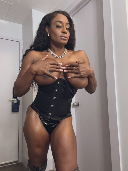 Putting the pressure on you ! Visting Serious Inquiries #TysonsCorner Sept 13-15 email kelliprovocateur@gmail<a href="/tag/fitness"class="tags"><span>#fitness</span></a><a href="/tag/femdom"class="tags"><span>#femdom</span></a><a href="/tag/fetish"class="tags"><span>#fetish</span></a><a href="/tag/dominatrix"class="tags"><span>#dominatrix</span></a><a href="/tag/washingtondc"class="tags"><span>#washingtondc</span></a>