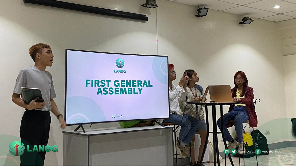 lanogccad's tweet photo. TAN-AWA | Lanog holds its first general assembly
Despite the rainy weather, Lanog warmly welcomes its probationary members as they attend today's general assembly with the publication's editorial board and its adviser, Jorisse Gumanay.
#Lanog https://t.co/XnKdWvH0Kd