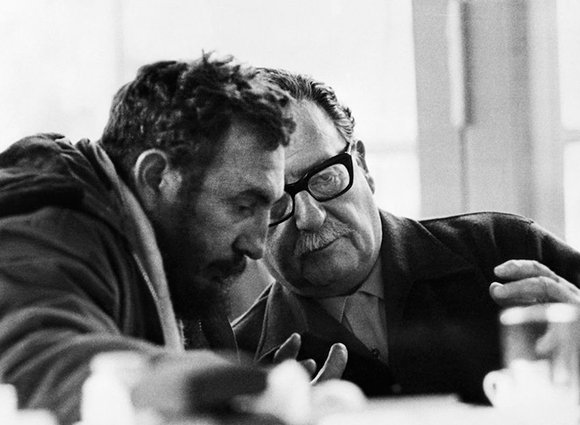 #Fidel y #Allende: dos revolucionarios al servicio de sus pueblos. #Cuba