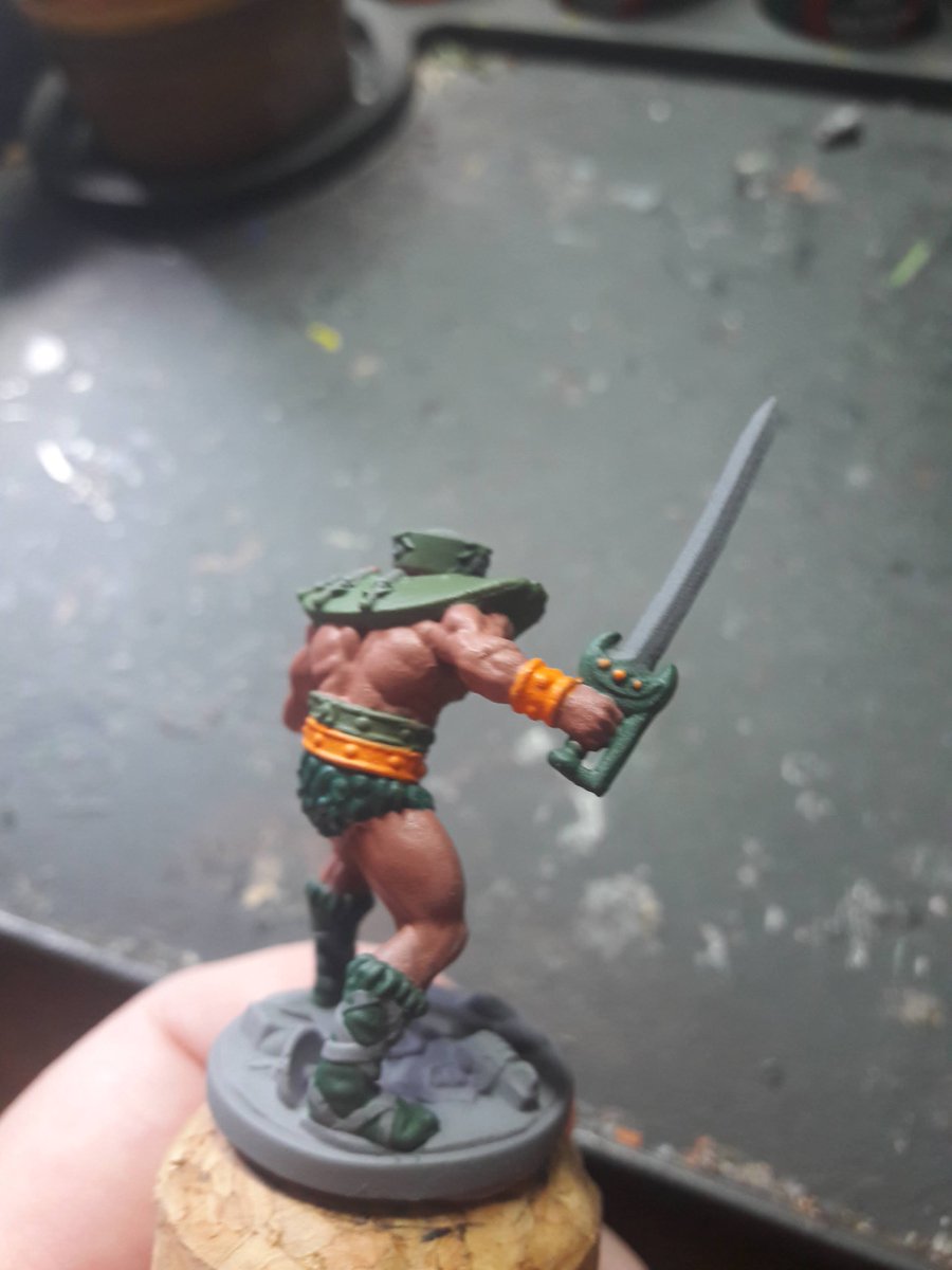 Elessarion30's tweet photo. I'm alive! We were away for a wedding then someone decided to drop the actual Sun onto the UK. But today it's cooler &amp; I can return to these #fieldsofeternia miniatures from Archon Studio. First up is Tri-Klops!  #miniaturepainter #miniaturegaming #miniaturepainting #miniatures https://t.co/2WIp1I7Ptq