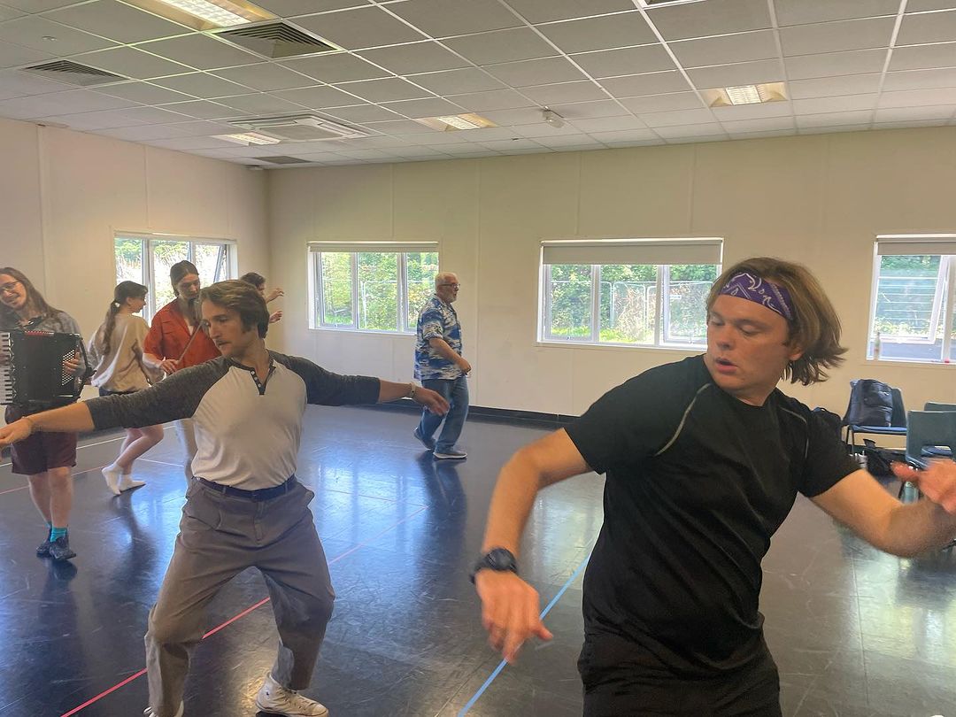 JW3London's tweet image. The @E15actingschool team hard at work preparing for their 4 show run of the play #Indecent, which describes the controversy surrounding Sholem Asch's 1923 Broadway play #GodOfVengeance.

Showing 19–21 Sept, with a matinee on 20 Sept.

Tickets at jw3.org.uk/indecent