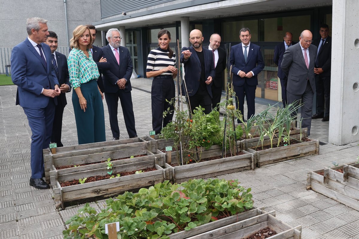 Pilar Alegría tweet media