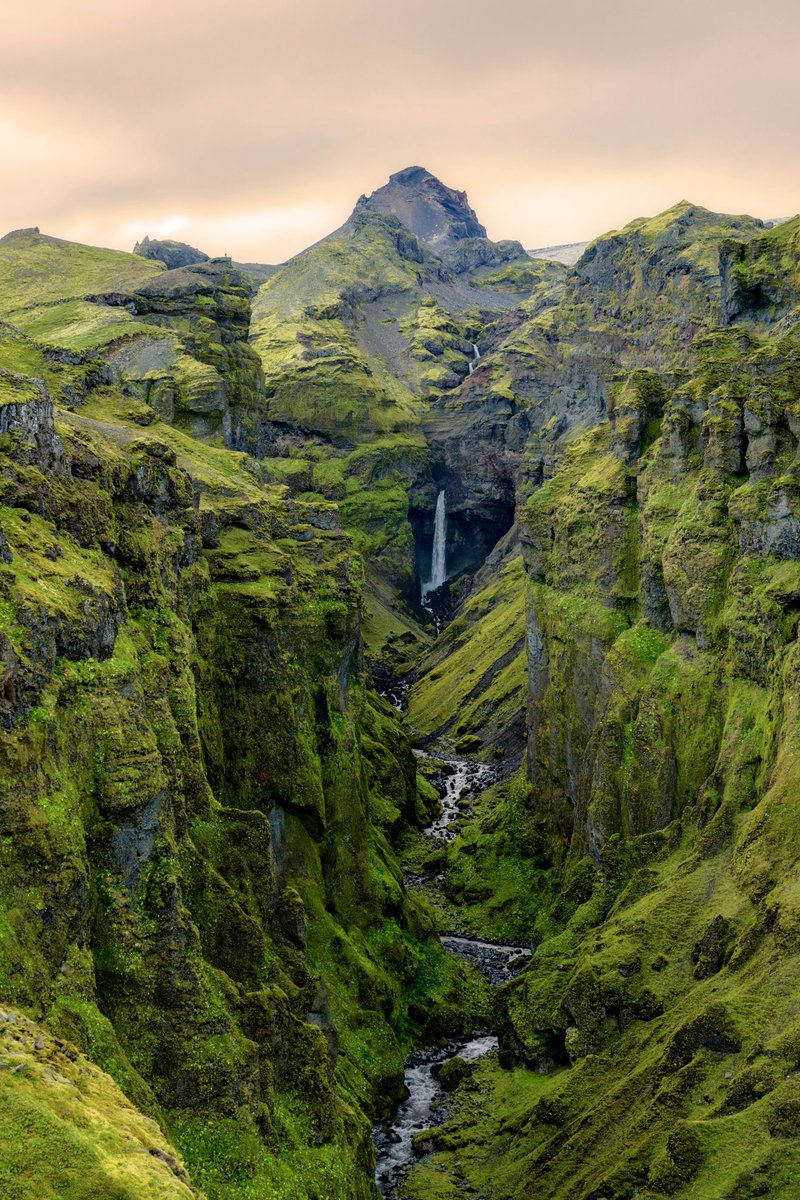 Chlouk's tweet image. Iceland