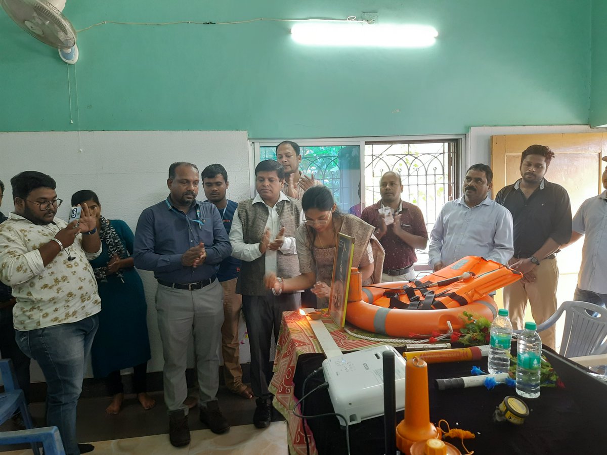 CifnetH's tweet image. CIFNET commenced 3 days #Skilldevelopment #trainingprogramme from 11 to 13/09/23 at #Balasore, #Odisha under #PMMSY funded by #NFDB on #LIFESAVINGAPPLIANCES & #SAFETYATSEA and #COMMUNICATION & #NAVIGATIONEQUIPMENTS #ONBOARDFISHINGVESSEL @FisheriesGoI @PIB_India @ANI @PRupala