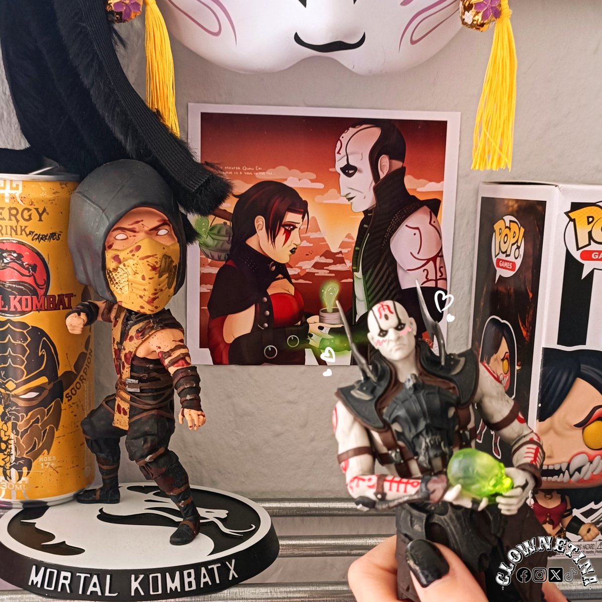 clownetina's tweet photo. A tea full of souls 💚🍵

I'm so excited for the new Mortal Kombat game! Had to dig out my old MK OC - Tieya, here with her master, Quan Chi 🖤 

Here is also a small peek on my collection 🐉

Who will you play first in MK1? 👀

#MortalKombat1 #MortalKombat #Fanarts https://t.co/Cwhw2IUsSk