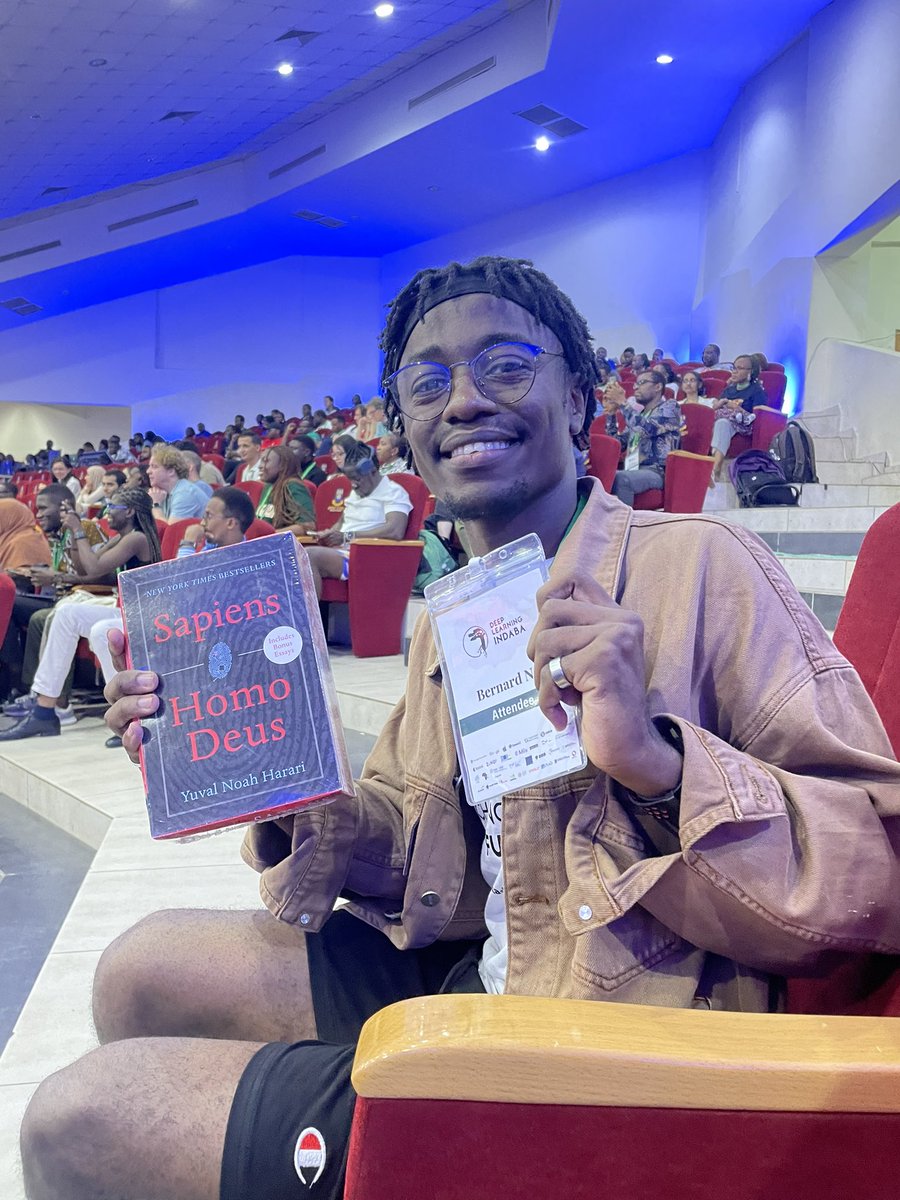 I won a price for my poster at <a href="/DeepIndaba/">Deep Learning Indaba</a> 2023 Ghana 🇬🇭 🙏🏽 
#Yebetumi #indaba2023 #DLI_2023