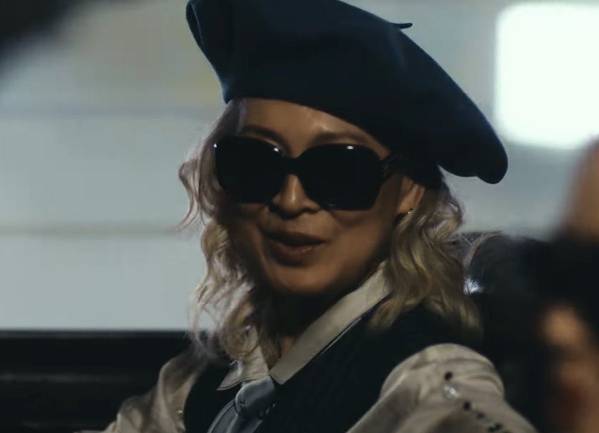 inloonathejail's tweet photo. Actress Michelle Yeoh makes a special appearance in #LOOSSEMBLE’s debut music video. https://t.co/HccG6Dtg3Z