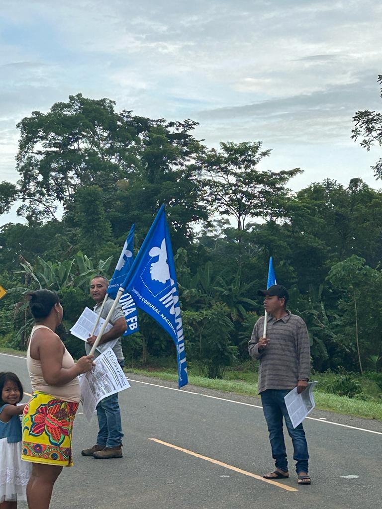 MoconaFB's tweet photo. #Volanteo en la comunidad del Tirao  en  contra del contrato minero
Mocona FB, presente 
Darién 📍 https://t.co/7SMLYQjUhS