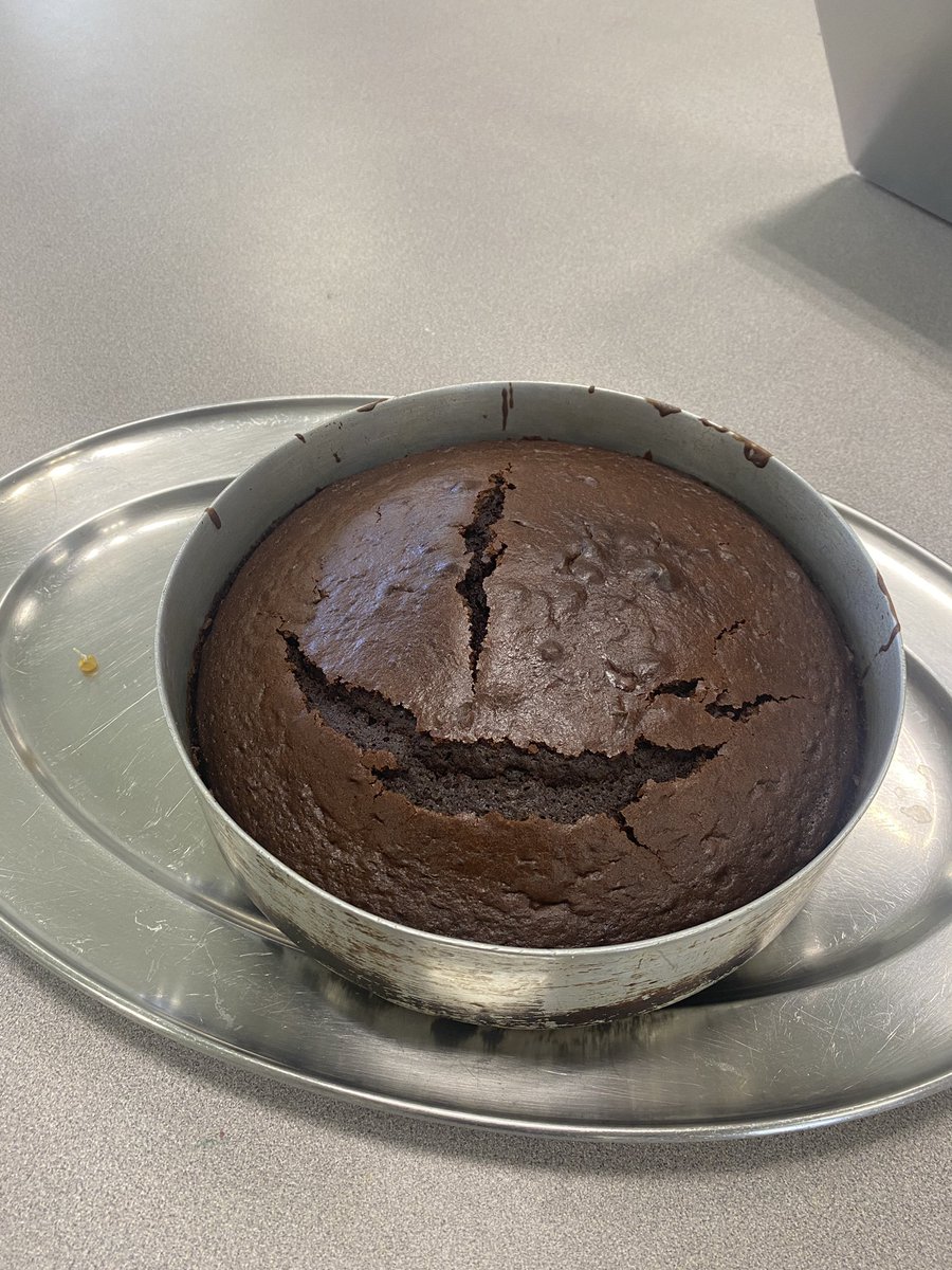 Our students have been creating cookies and cakes out of play doh for our classroom bakery so today we made a real cake together to celebrate a teachers birthday!! 🎉 🎂 #istafricalearns