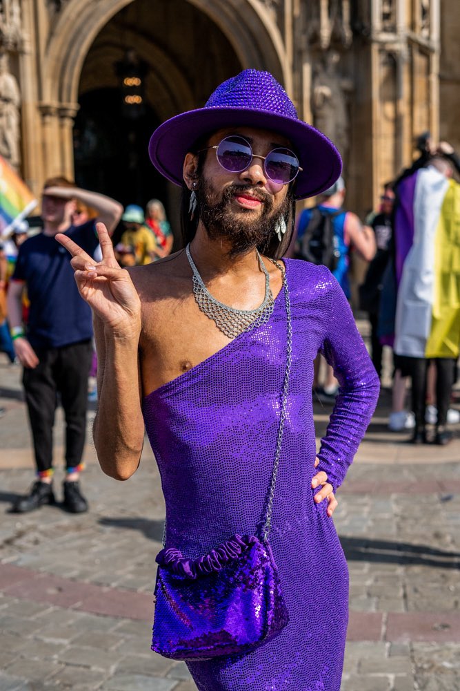 EHarris_11's tweet photo. A great Saturday spent capturing @prideinglos 🌈 https://t.co/5O1ptCKzY6