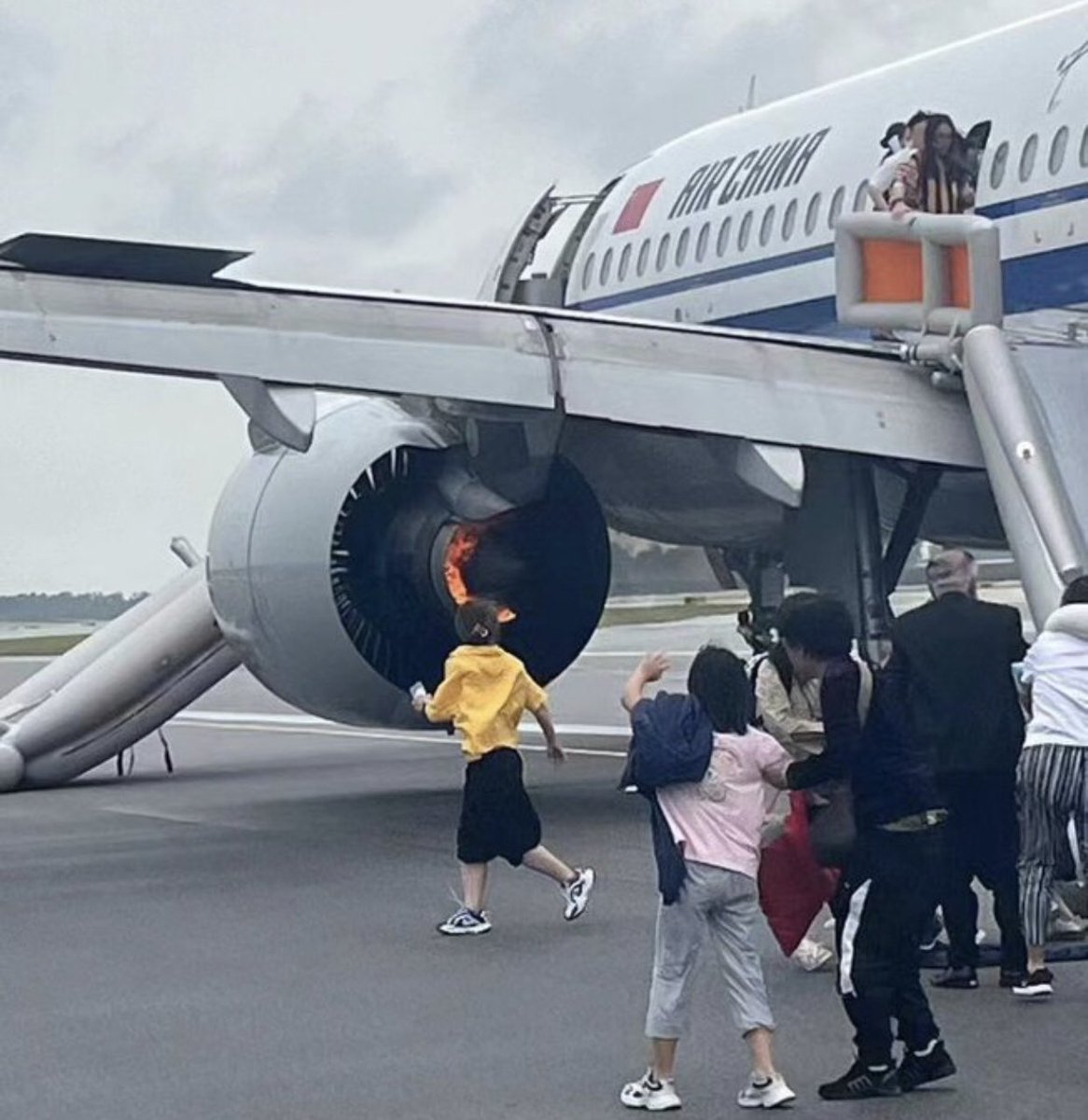 No smart way to evacuate an aircraft, right to the fire 🔥