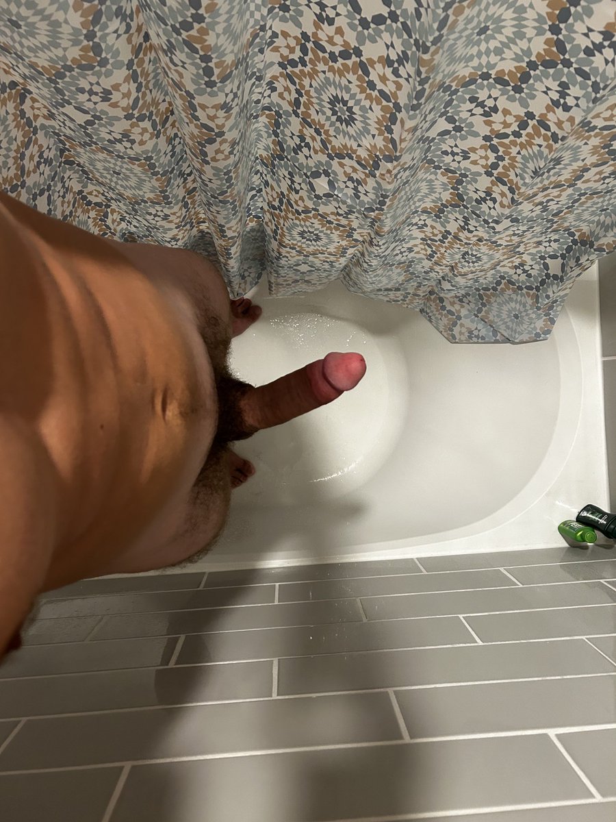 average_boy8's tweet photo. Need some throat https://t.co/5tEyvbrNit