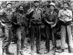 Ante el llamado enemigo a la rendición, lanzó aquella lapidaria y corajuda frase, inscrita en la historia: “Aquí no se rinde nadie…”
#Almeida