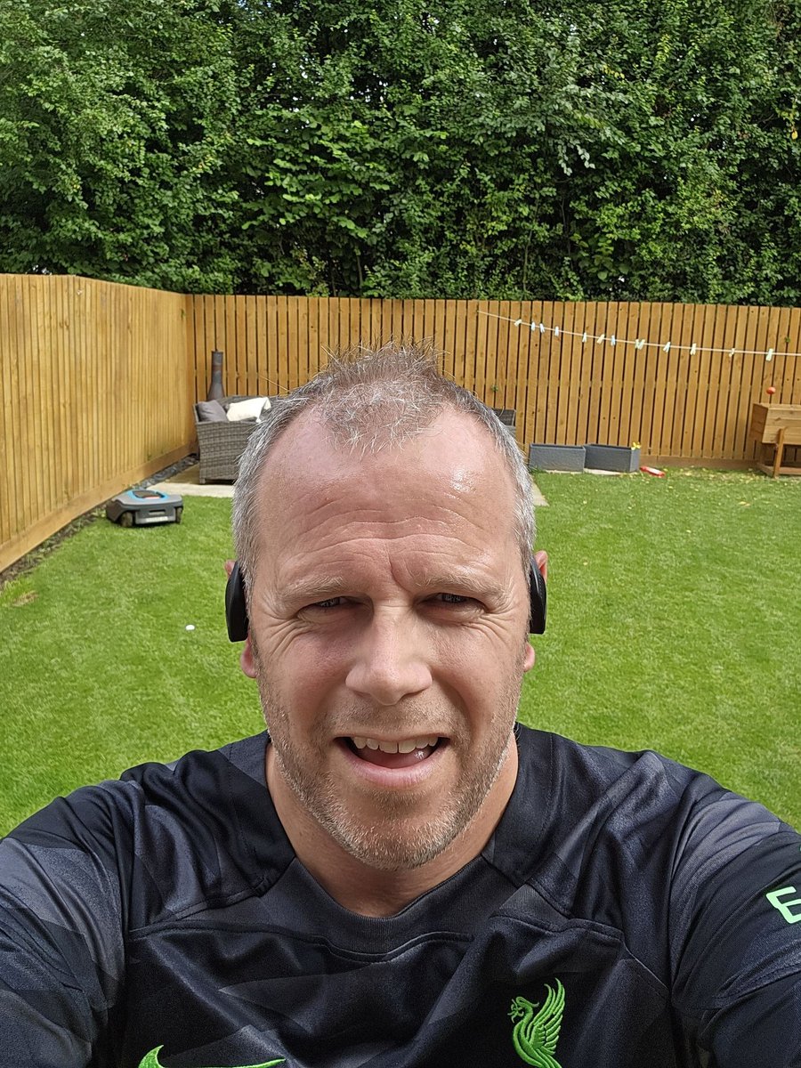 Martin Overend tweet media