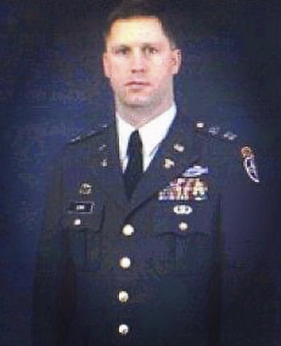 op_hawkeye's tweet photo. 9.11.2001 ~ Major Stephen Long 🇺🇸

#OpHawkeyeRemembers #StephenLong #AugustaState #LegionofMerit #PurpleHeart #75thRangerRegiment <2> #RLTW #82ndAirborne #AATW

📜 https://t.co/iwTfmxEBti
📜 https://t.co/rwCn5ImOgK
📰 https://t.co/03PLhrHHXt
📰 https://t.co/ATxXoiWm8W https://t.co/CNXKriO1X4