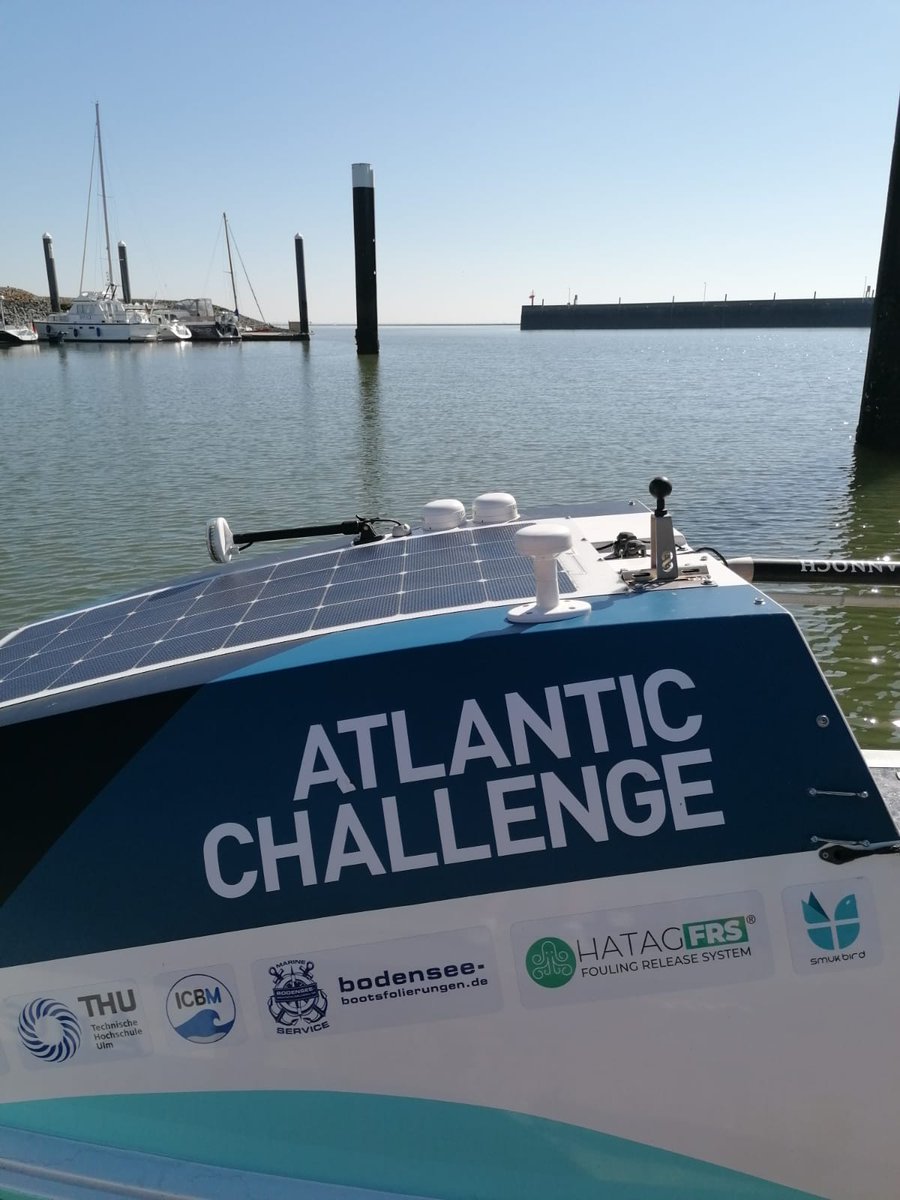 Next year, Martin Stengele plans to cross the Atlantic in a rowing boat. He will take some of our sensors on board. He has come to test them in the Jade Bay. You can follow Martin's adventure: instagram.com/p/CwhNGoUtHHo/… 
<a href="/ICBM_uol/">ICBM_uol | @icbm-uol.bsky.social</a> <a href="/ZfMarS_ICBM/">ZfMarS</a> @UniOldenburg