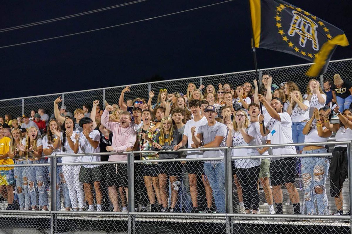 scotthspep's tweet photo. We had another amazing week, this time on the road! Proud to see all of these students travel an hour away to cheer on our 3-0 Skyhawk football team!
#ALLINEVERYDAY https://t.co/zV9VkpnEYT