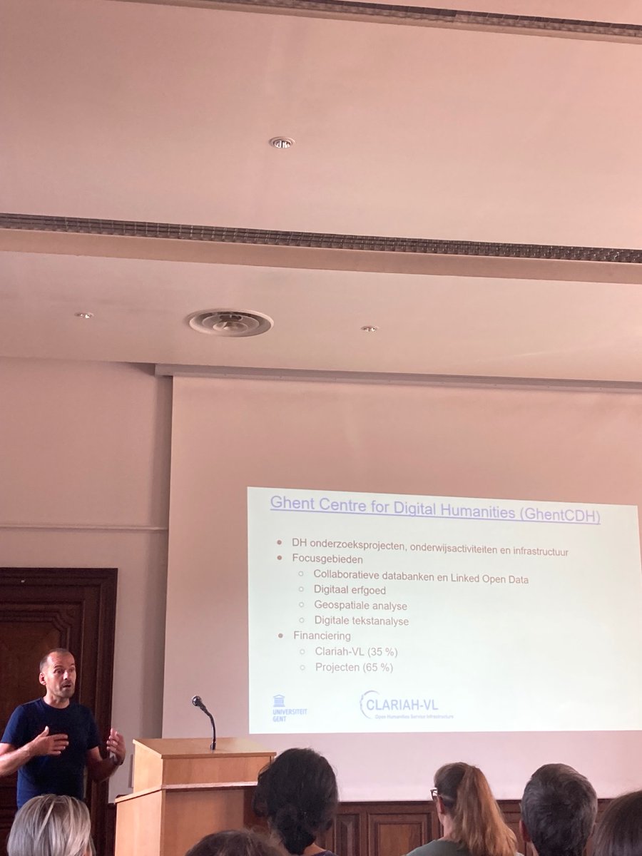@VUBrussel @wryckbosch @DIGI_VUB Principal investigator @cvbrugg lists many of the research project the @GhentCDH currently develops, using a wide variety of tools and services (e.g., @nodegoat, Allmaps from @bertspaan, @omeka S, …) and once again points out the importance of human (support) capital!