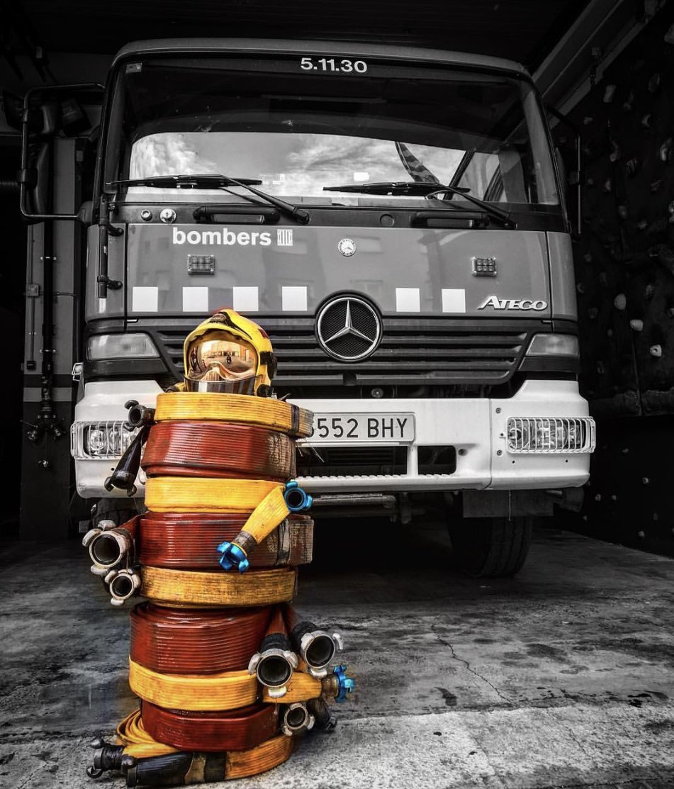 Feliç diada nacional a totes!!

#11S #DiadaNacionalDeCatalunya