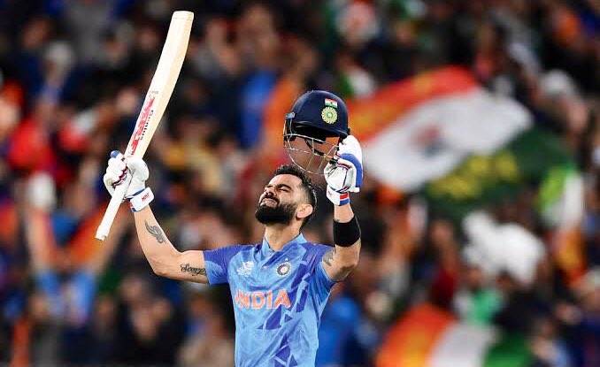 Apna540's tweet photo. शतक के साथ ही विश्व का सबसे तेज 13000 रनों बनाने वाले खिलाड़ी बनें!
#INDvPAK #Kohli #vrit #INDvPAKविराट https://t.co/oPpOfQp5QW