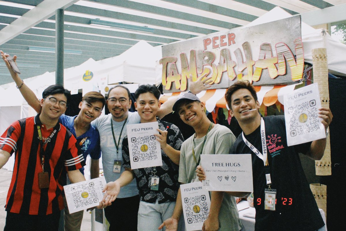 FEUPeers's tweet photo. 𝐔𝐍𝐀𝐍𝐆 𝐀𝐑𝐀𝐖 𝐍𝐆 #𝐚𝐏𝐄𝐄𝐑𝐚𝐧𝐒𝐚𝐓𝐚𝐦𝐛𝐚𝐲𝐚𝐧! 

Maraming salamat, PEERkada!
Kitakits ulit bukas! Itutuloy natin ang ligaya at aPEEran sa TAMBAYAN! 🫸🏻🤩🫷🏻

Shot by: Tatay Dan &amp; Julia Ann Ebis

#aPEERanSaTambayan 
#WhateverItTakes
#LiveLoveLaughInspire https://t.co/9MZzfI3t4P
