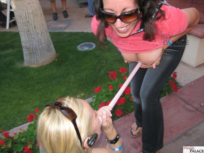 OMG! Look at Totally Tabitha and I playing with Mr. Limpy at 2008 Phoenix Forum. I will be posting hundreds