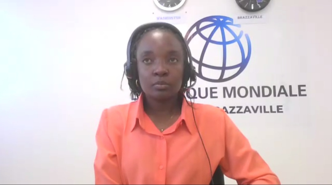 WATHI_ThinkTank's tweet photo. #Table_Ronde_Virtuelle en partenariat avec @BM_Afrique 

"Il faut permettre aux jeunes de comprendre que les questions de changement climatique sont liées avec leur avenir." @PsPaule, Activiste environnement, Human Empress (République du Congo) https://t.co/ENQGxueF6O