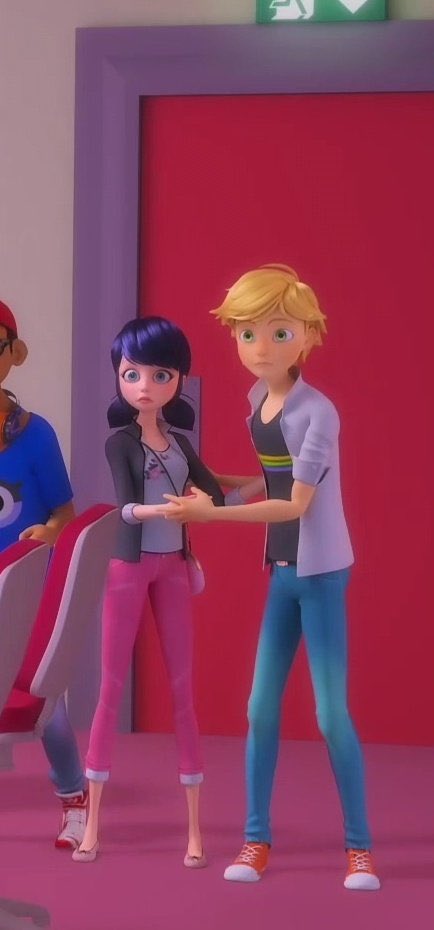 THE WAY THEY HOLD EACH OTHER 😭😭😭😭😭😭 #MLBS5Spoilers #MiraculousAction
