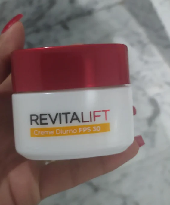Creme Facial Anti-idade L’Oréal Paris Revitalift Pro-Retinol Diurno FPS 30, 49g
