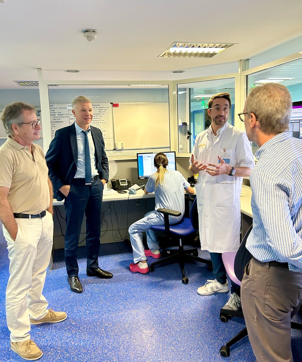 Yann Bubien (@yannbubien) on Twitter photo En direct des Urgences du <a href="/CHUBordeaux/">CHU de Bordeaux</a> sur le site de Pellegrin avec le nouveau Chef de pôle des Urgences SAMU-SMUR <a href="/TMesnier/">Thomas Mesnier</a> et le président de CME @GrenierNicolas7 et vice-président <a href="/FrancoisRouanet/">Francois Rouanet</a> 🙏 @thomaspoulenc @TentillierE <a href="/SGibelot/">Stéphanie gibelot</a> <a href="/VGilleron/">Gilleron veronique</a> <a href="/ARS_NAquit/">ARS Nouvelle-Aquitaine</a> <a href="/Sante_Gouv/">Ministère de la Santé et de l'Accès aux soins</a> En direct des Urgences du <a href="/CHUBordeaux/">CHU de Bordeaux</a> sur le site de Pellegrin avec le nouveau Chef de pôle des Urgences SAMU-SMUR <a href="/TMesnier/">Thomas Mesnier</a> et le président de CME @GrenierNicolas7 et vice-président <a href="/FrancoisRouanet/">Francois Rouanet</a> 🙏 @thomaspoulenc @TentillierE <a href="/SGibelot/">Stéphanie gibelot</a> <a href="/VGilleron/">Gilleron veronique</a> <a href="/ARS_NAquit/">ARS Nouvelle-Aquitaine</a> <a href="/Sante_Gouv/">Ministère de la Santé et de l'Accès aux soins</a>