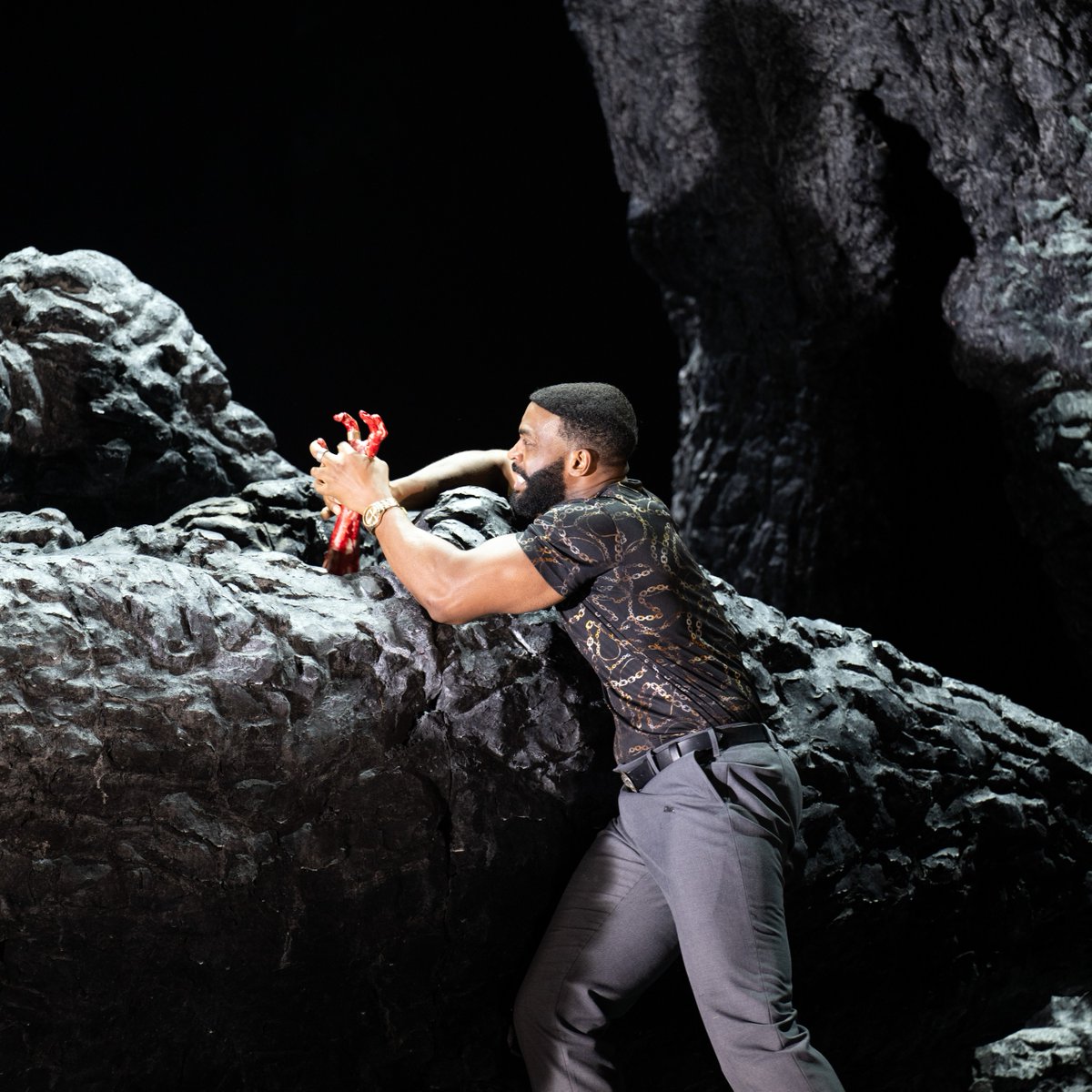 Royal Ballet and Opera tweet media