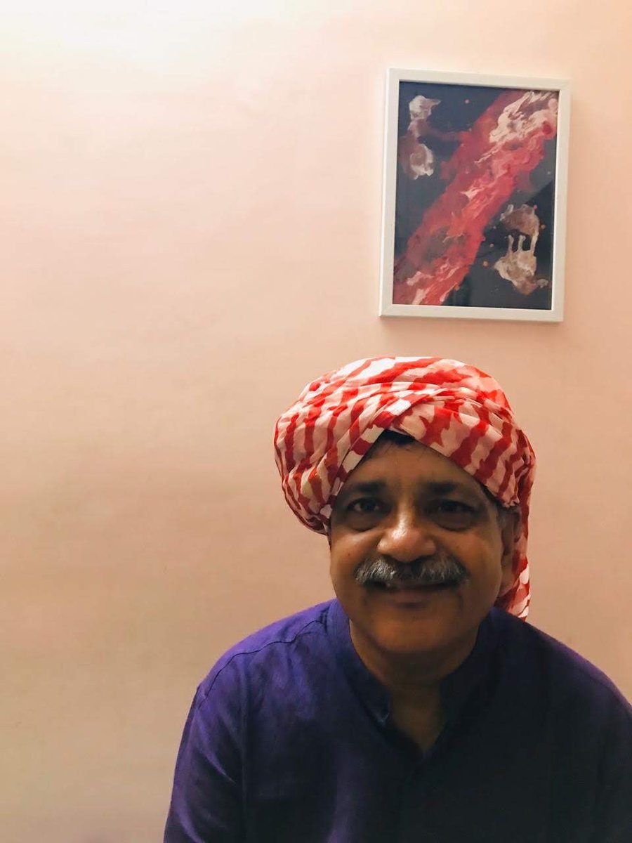 PJ_9327's tweet photo. @even_tempered @vinatewa_vinay @iKunaal @punpunjabi @mumbaiyyachai My uncle wala look....๐ ๐ #TalesOfCovid #LockdownTimes https://t.co/nBEql9d0Zt