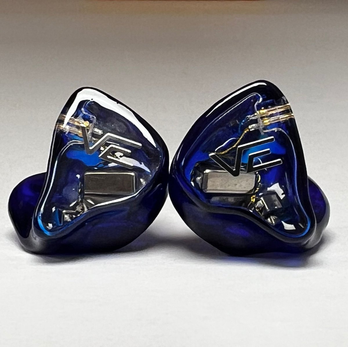 VisionEars_de's tweet photo. Lovely CIEM designs 🥰 #ve #visionears #perfection #inearmonitoring #inearmonitor #inear #custominears #customs #ciem #handcrafted #handmade #madeingermany 🇩🇪 #köln #cologne #highclass #audiophile #hifi #audio #loveisinyourears #handcraftedincologne https://t.co/0atf8DmWpU