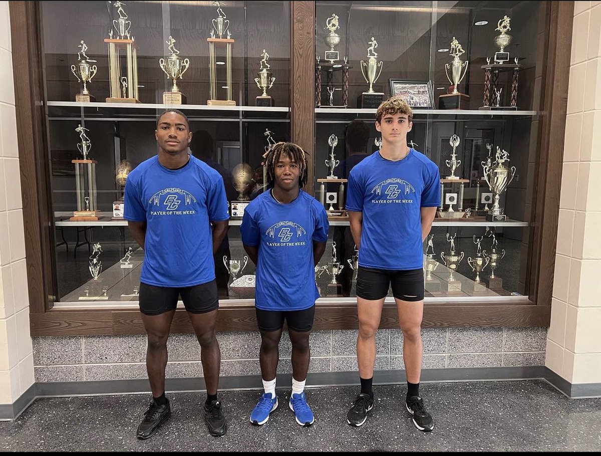 BearCounty_FB's tweet photo. Congratulations to our Players of the Week from the Evans game 🐻🏈

Defensive POTG and Most Physical: Jensen Brantley

Offensive POTG: 
Jeremy Richardson

Scout Team Player of the Week:
EJ Patterson https://t.co/OcD8ggzIRs