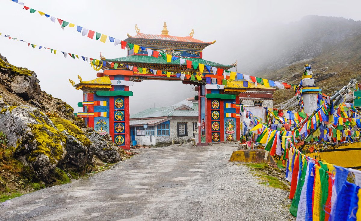 RoadTripIndi's tweet photo. Places to Visit in Arunachal Pradesh and the Rich Food and Lifestyle https://t.co/tl7gbhXRyb #roadTrip #traveling https://t.co/BLCuhdzHFK