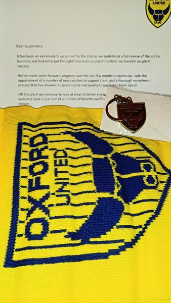 BH16yellow's tweet photo. @OUFCOfficial Thanks for my surprise package 😀 https://t.co/HJ4HsSZIme