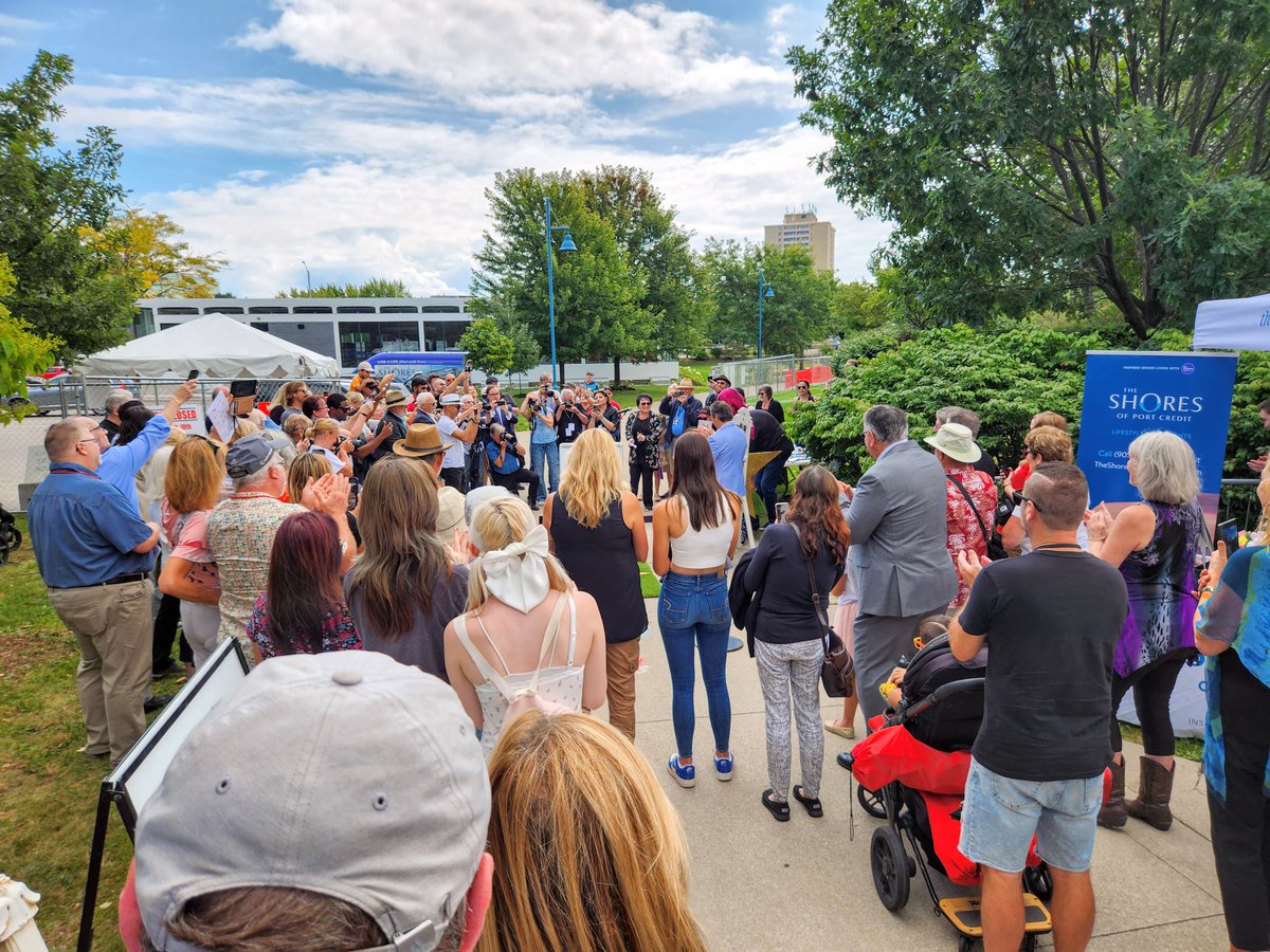 The @SaugaWalkofFame, presented by Brightwater, held its 2023 induction ceremony on Sunday, Sept 10.🏆🎶 They recognized the careers and achievements of rock singer/songwriter @SuzieMcNeil and the Mississauga Symphony Orchestra @MSymph. Learn more: ow.ly/Nn9l50PK5BV