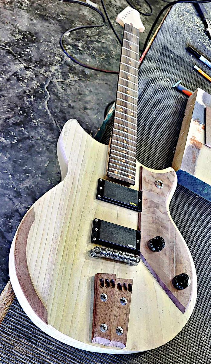 New TNV build on the workbench. Welcome to Monday.  Learn about us at tnvguitars.com 😎 #guitar #guitars #handmade #handcrafted #woodworking #guitarmaker #reclaimedwood #yyc #calgary #madeincanada 🇨🇦 #TNVguitars