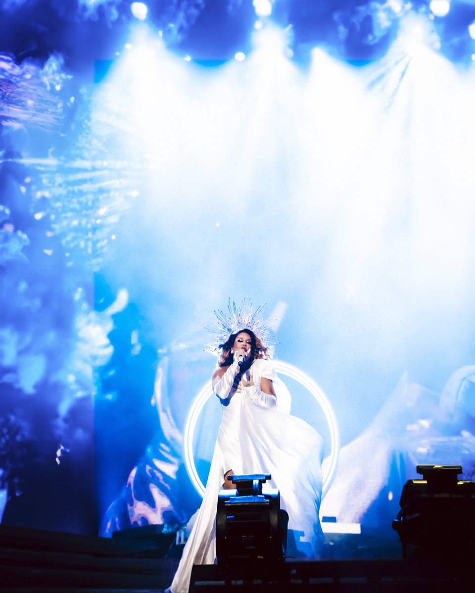 gloriagroove's tweet image. ATO I: A VOZ DE GLORIA