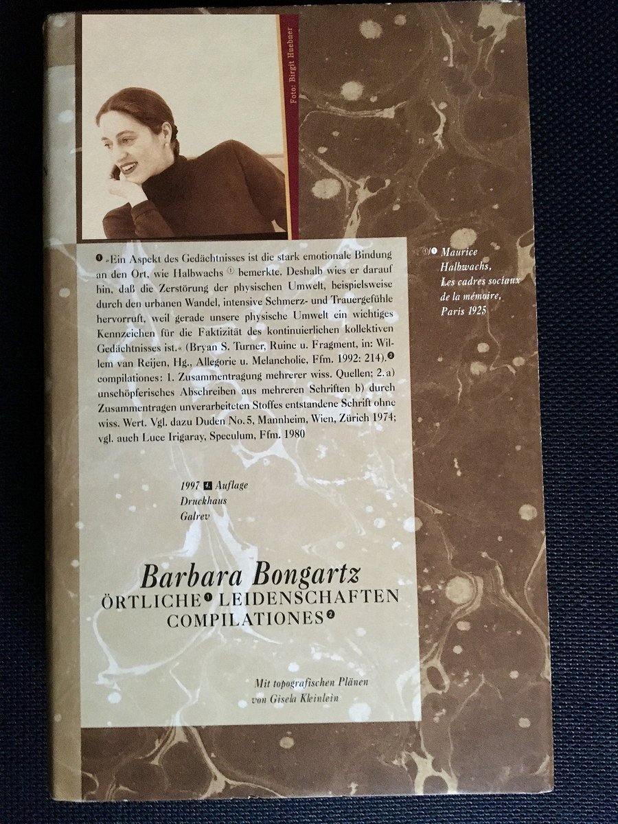 »Die wirklich besten Bücher reden nur von Grausamkeit. Vom häßlichen Entlein bis zu Wuthering Heights. Von jenen, die man nicht lesen sollte, ganz zu schweigen…« »Sie haben wohl viel gelesen?« »Mehr als gelebt.«

Barbara Bongartz (* 11. September 1957): Örtliche Leidenschaften