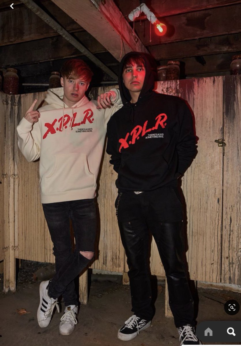 spiritofxplr's tweet photo. When did you discover Sam and Colby? Quote tweet just the year if you remember. 

Me: Halloween 2019 https://t.co/5FbCCXfzJB