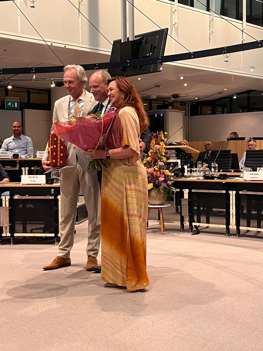 Bedankt voor alles wat je hebt betekend voor Apeldoorn. Heel veel succes en plezier als Burgermeester in Harderwijk. @JeroenJoon