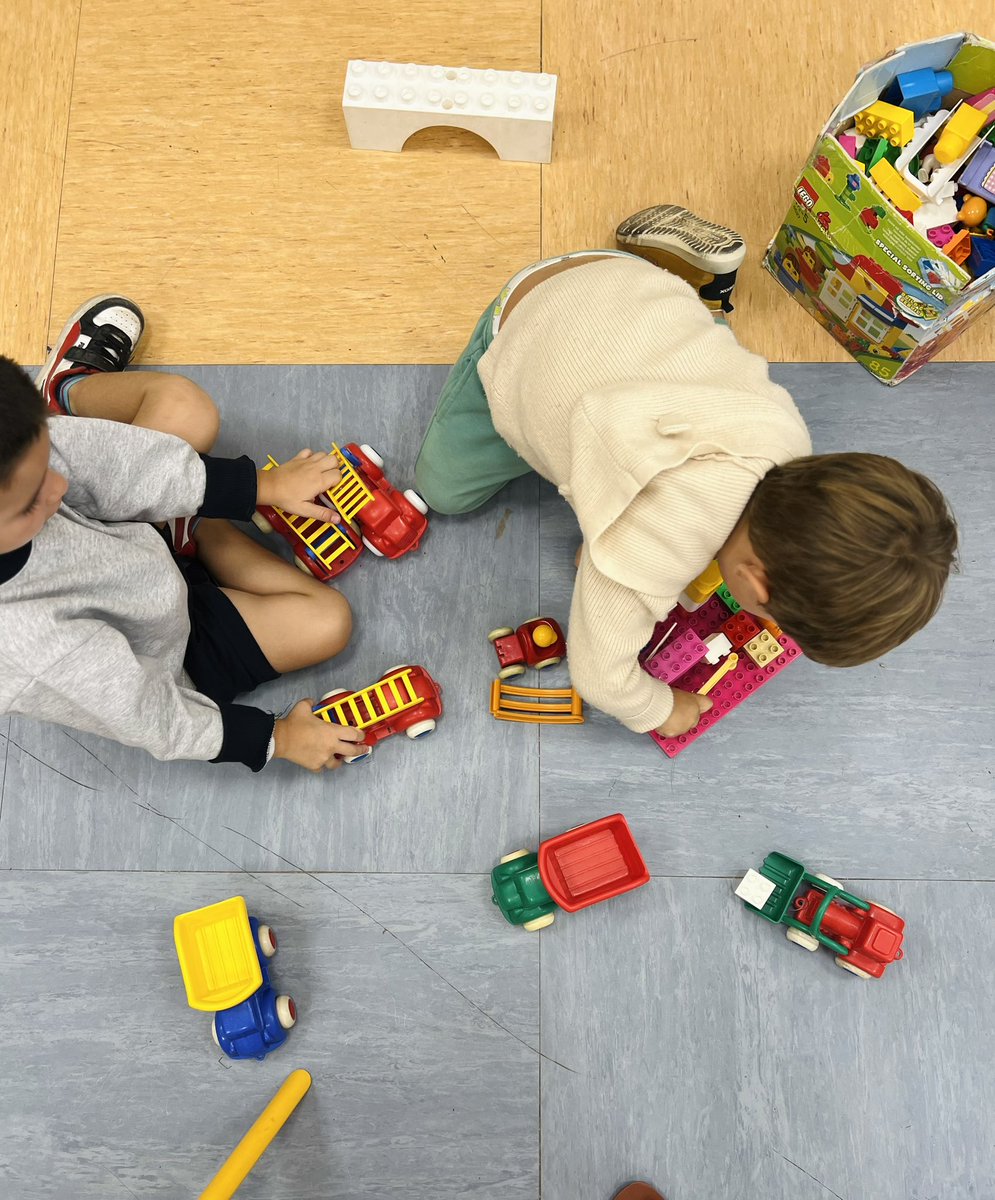 ¡Periodo de adaptación superado! ¡Enhorabuena a nuestros benjamines de Ed. infantil 3 años! #lospequesdelrosa #iníciodecurso #ilusión #educacióninfantil #soydelrosa #educaciónpública #ceiprosaluxemburgo #micolemola #aravaca #pozuelo