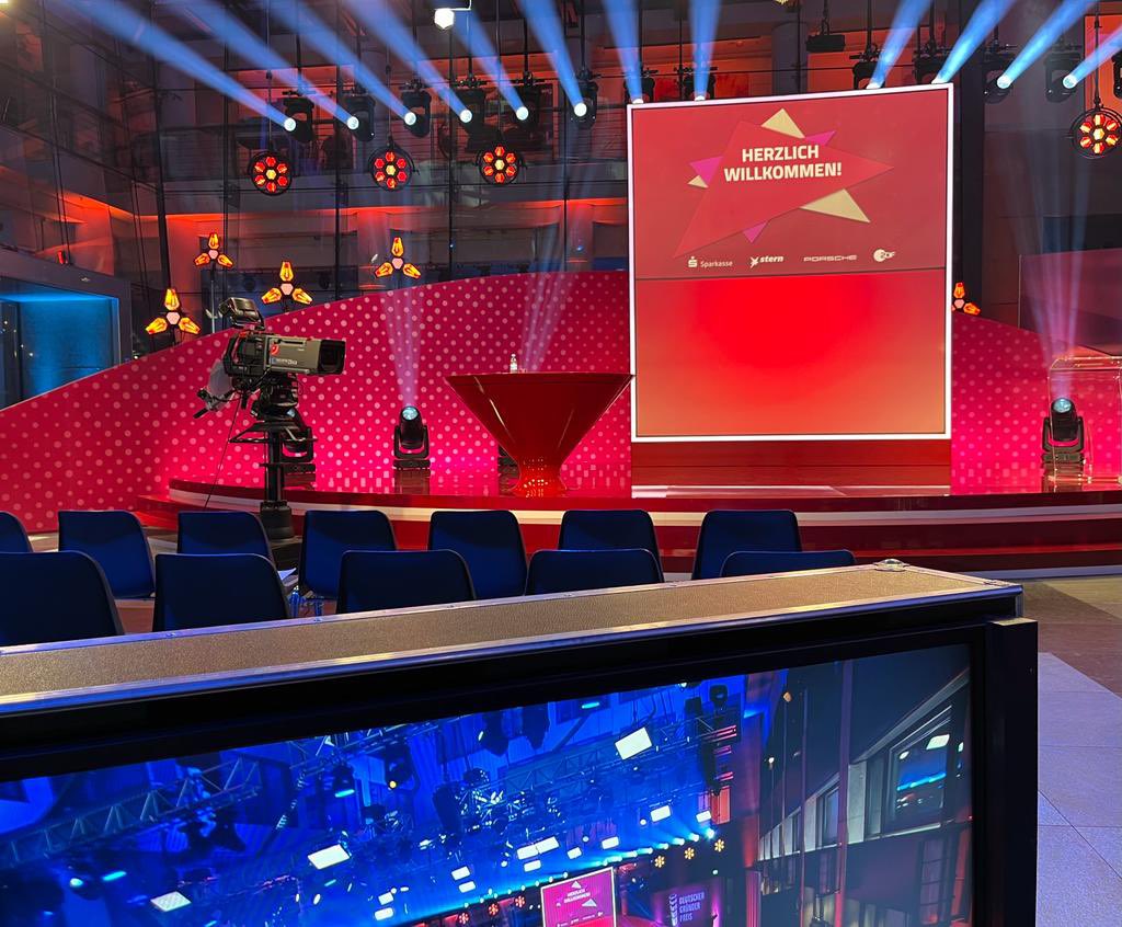 ⏱️Im <a href="/ZDF/">ZDF</a> - Hauptstadtstudio läuft  gerade die heisse Probe! Die Spannung steigt spürbar!🔥Bis morgen mit <a href="/stern/">stern</a> <a href="/Porsche/">Porsche</a> @Sparkassen #dgp #deutschergruenderpreis