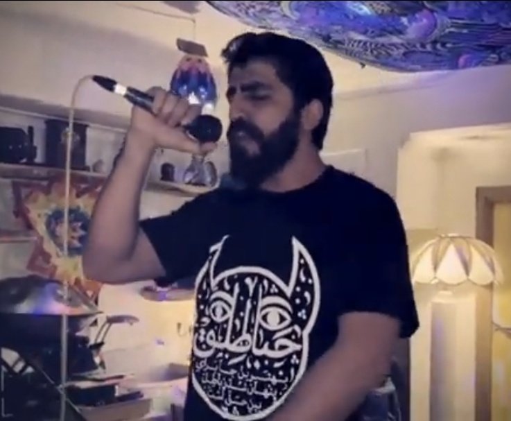 Out Of Context Rap-e-Farsi tweet media